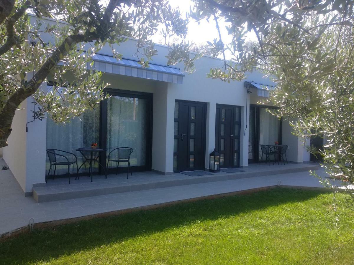 App Neno Hotel Murine Kültér fotó